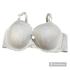 Victoria’s Secret, 40 D, Lace White Bra, New With Tags